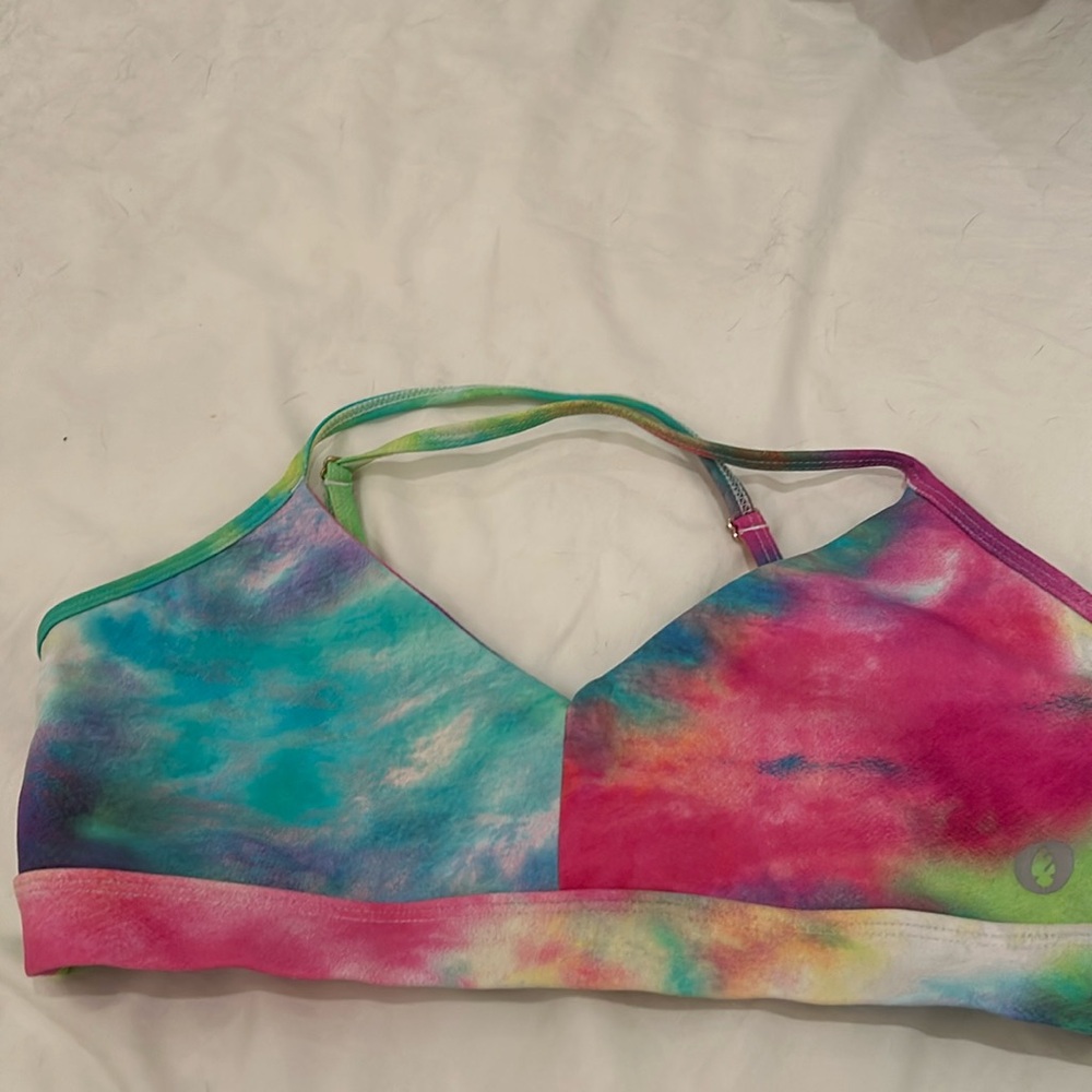 Sports bra